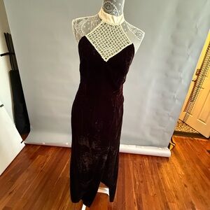 Vintage Elegant Black Velvet Dress with Pearl beaded Lace Detail